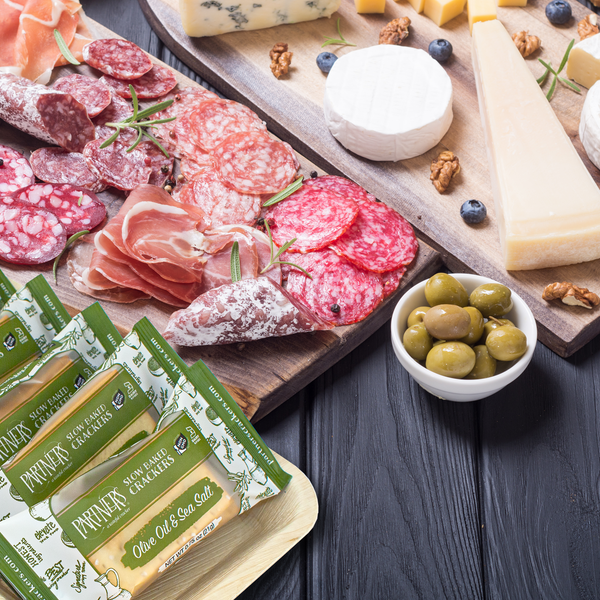 Snack Packs : Hors d'Oeuvre Crackers : Olive Oil & Sea Salt - 4 Cracker Pack, 45 Packs Per Case