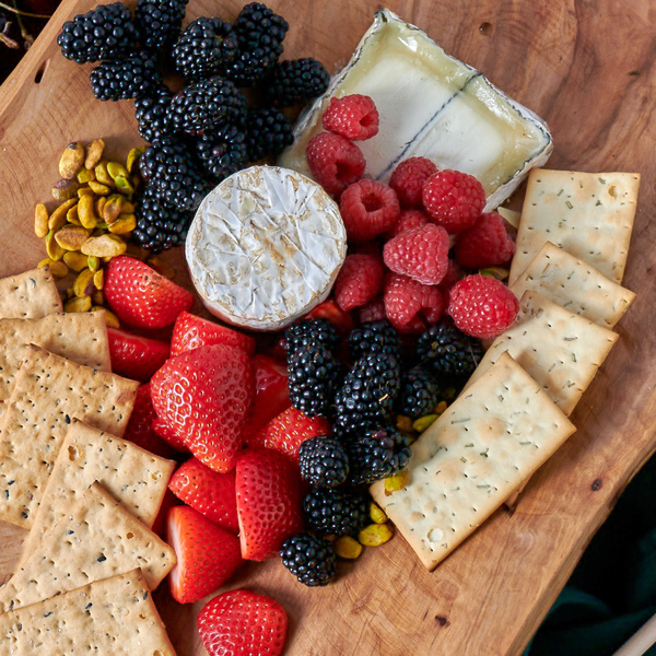 Hors d'Oeuvre Crackers : Roasted Garlic & Rosemary 6-Pack